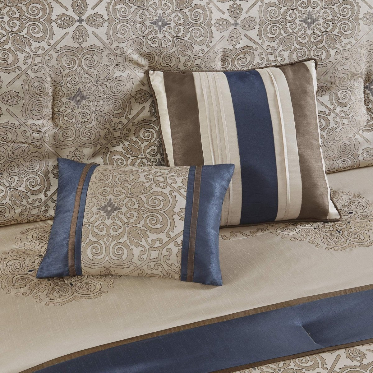 All Season Luxury Satin Jacquard Master Bedroom 24-Piece Room In A Bag Comforter Set - Any Linen