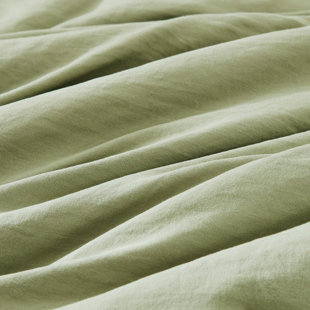 Soft 7-Piece Comforter Set with Fitted Sheet, Pillow Shams & Cases – All-Season Bedding - Any Linen