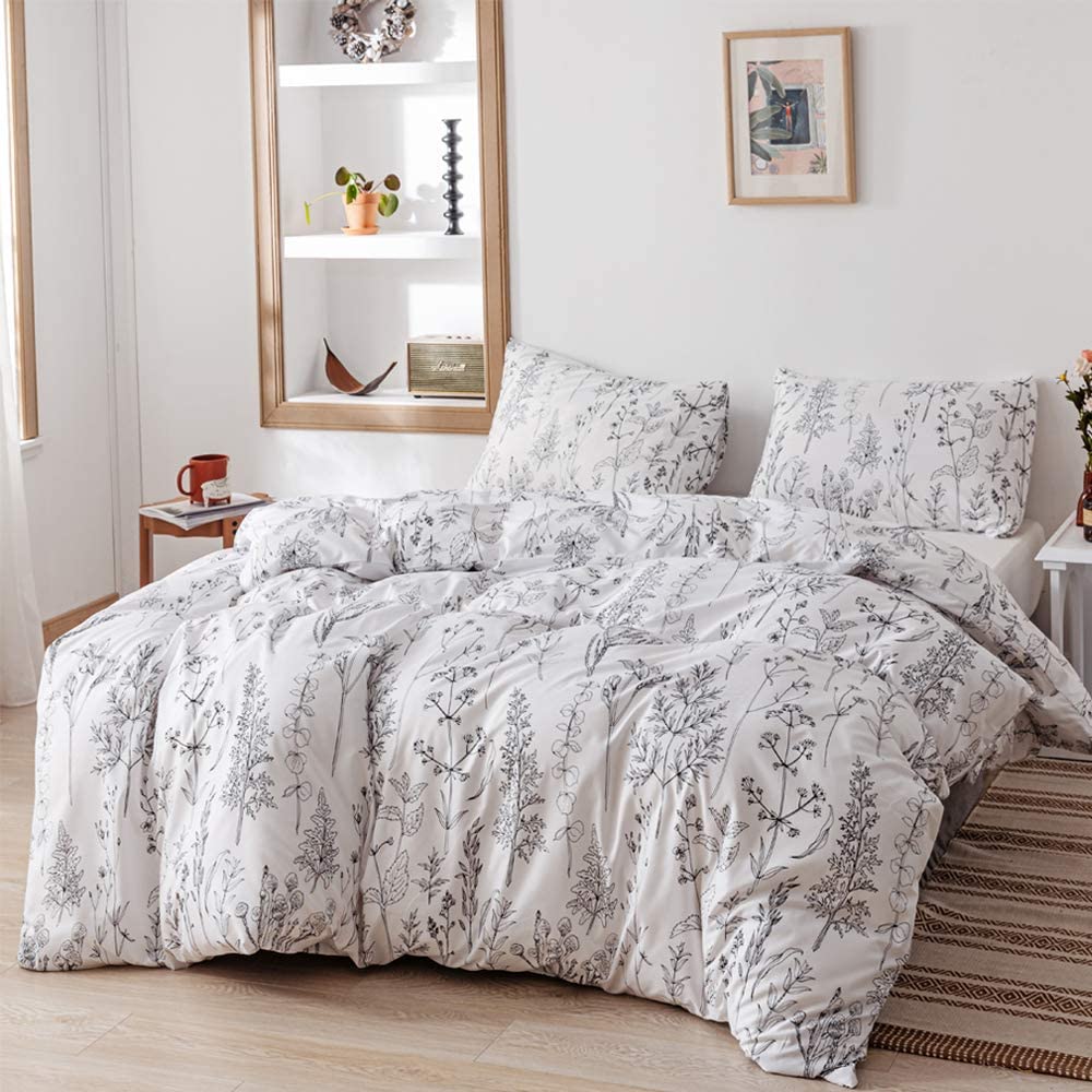 Enchanting Blooms: Luxuriously Soft 3 - Piece Floral Comforter Bedding Set - Any Linen