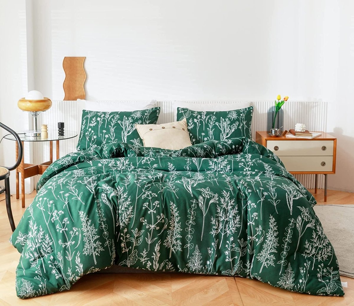 Enchanting Blooms: Luxuriously Soft 3 - Piece Floral Comforter Bedding Set - Any Linen
