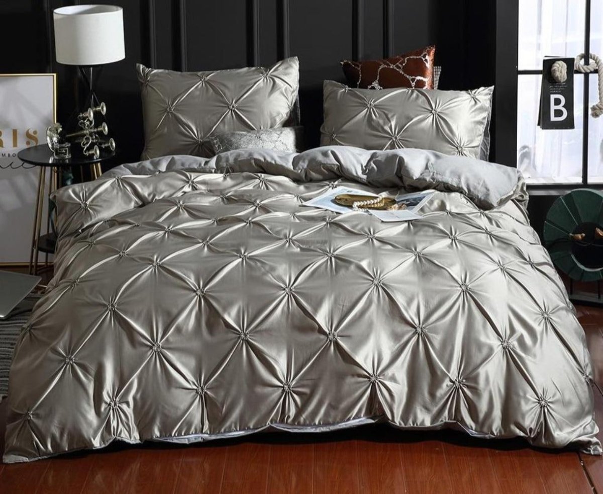 Luxury Silky Comfortable Quilt Cover Bedding Set - Any Linen