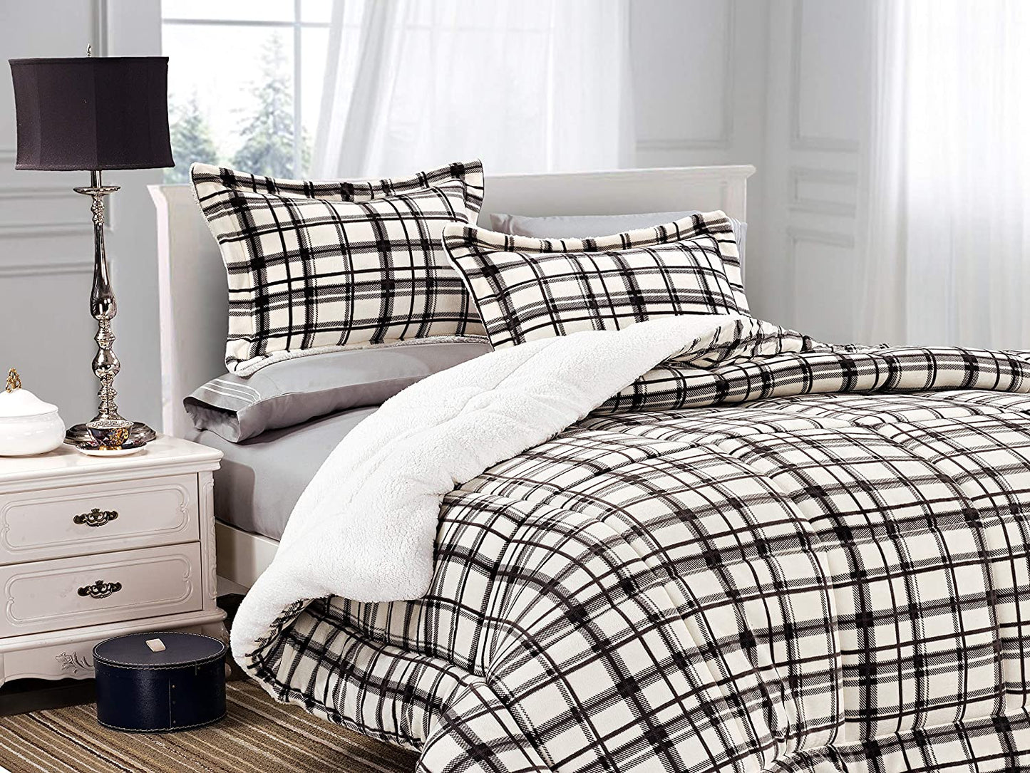 Softest Heavy Weight Sherpa Down Alternative Reversible Comforter Set